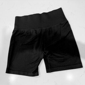 JoyLab Women's Black Bike Shorts
